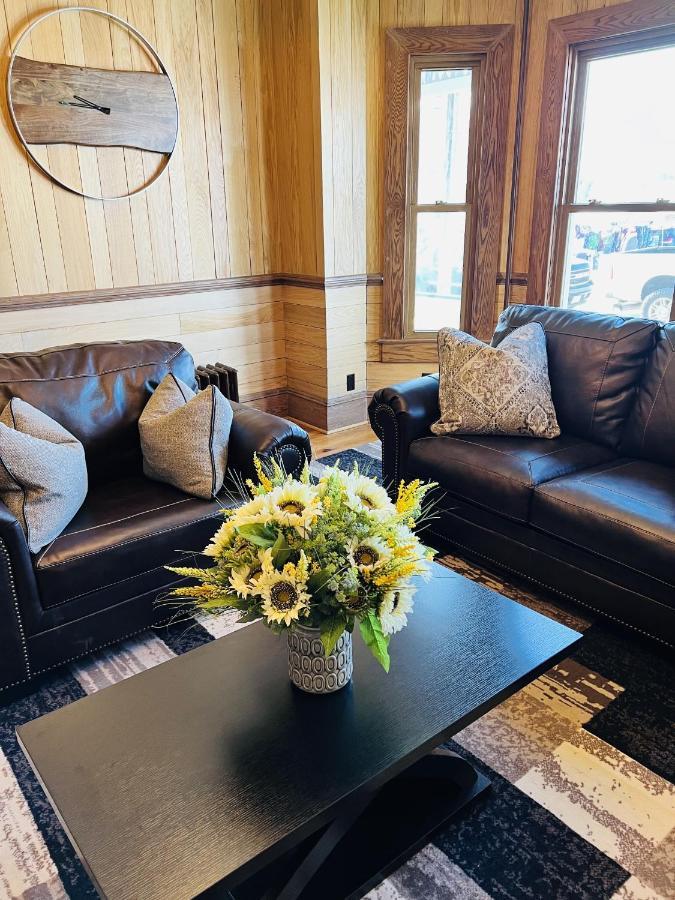 Monterey Inn Екстер'єр фото