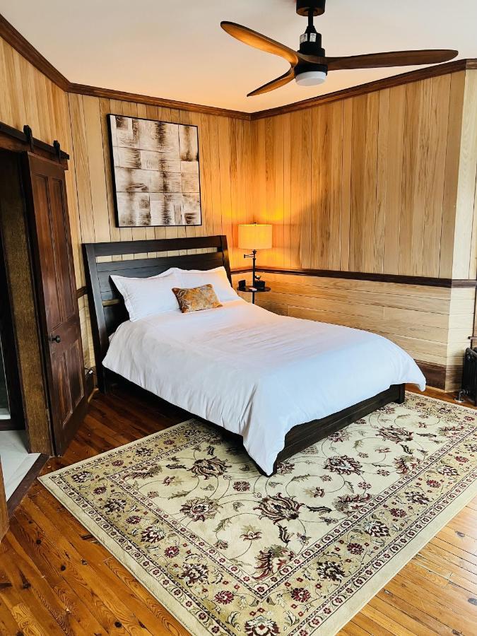 Monterey Inn Екстер'єр фото